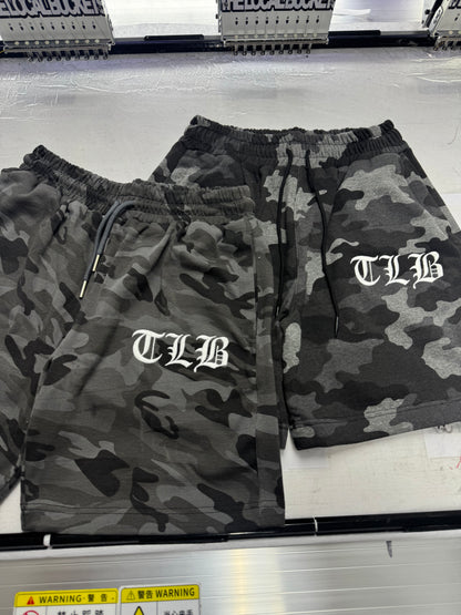 A CLOUD CAMOU SWEAT SHORTS