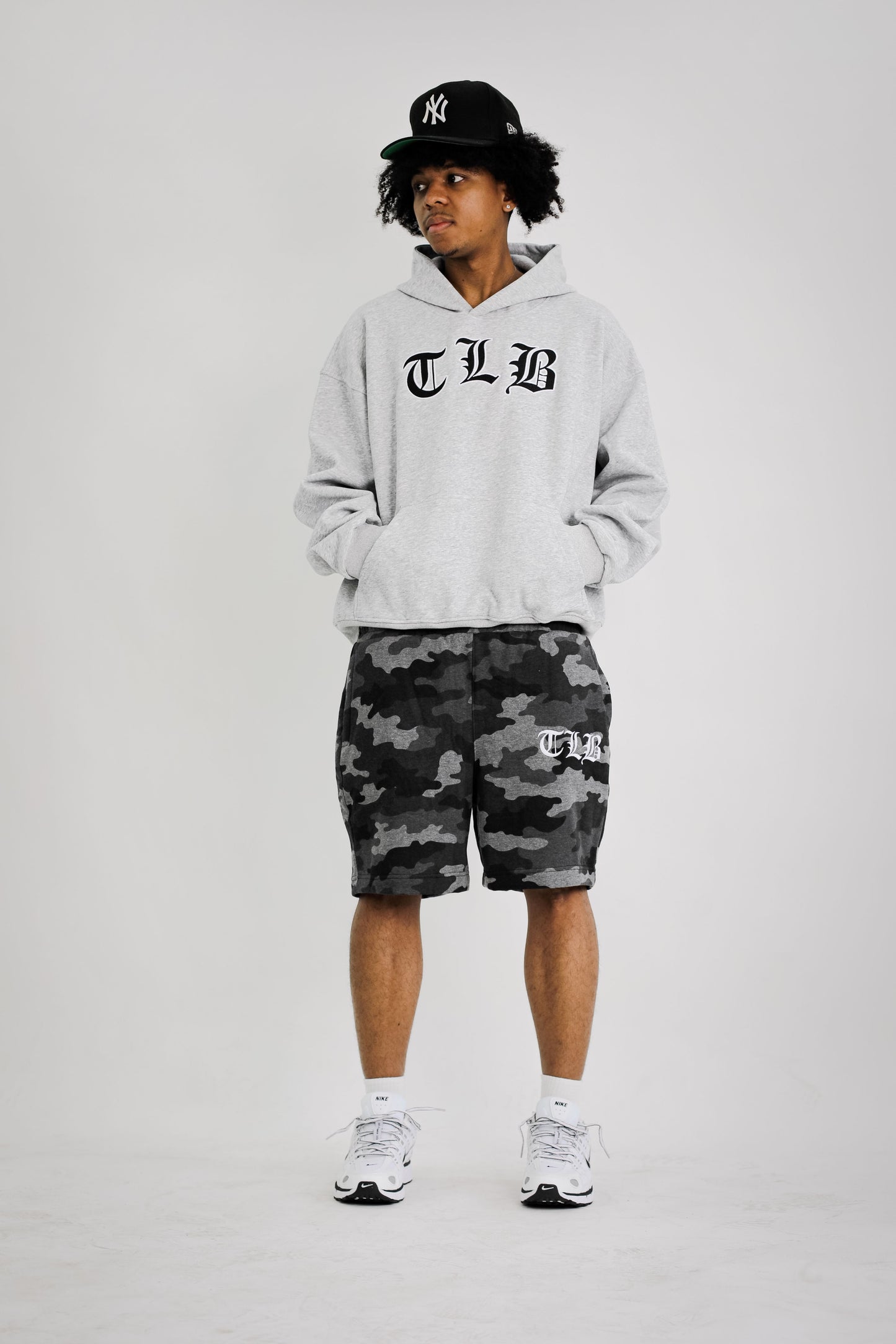 A CLOUD CAMOU SWEAT SHORTS